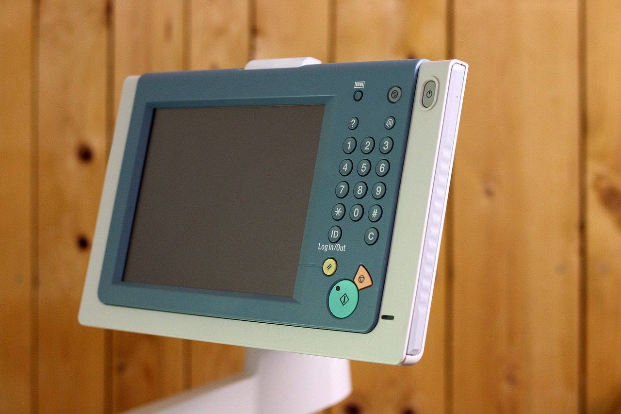 Kserokopiarka – jakie funkcje powinna mieć dobra kserokopiarka dla firmy