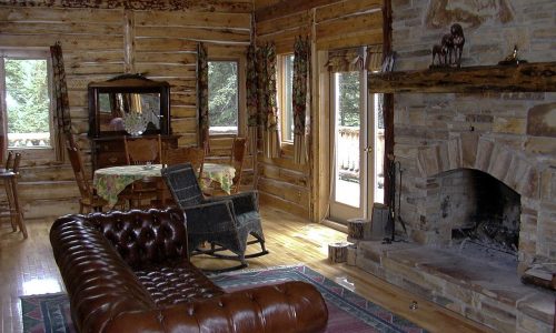 Meble z bali – hit wśród ogrodowych aranżacji